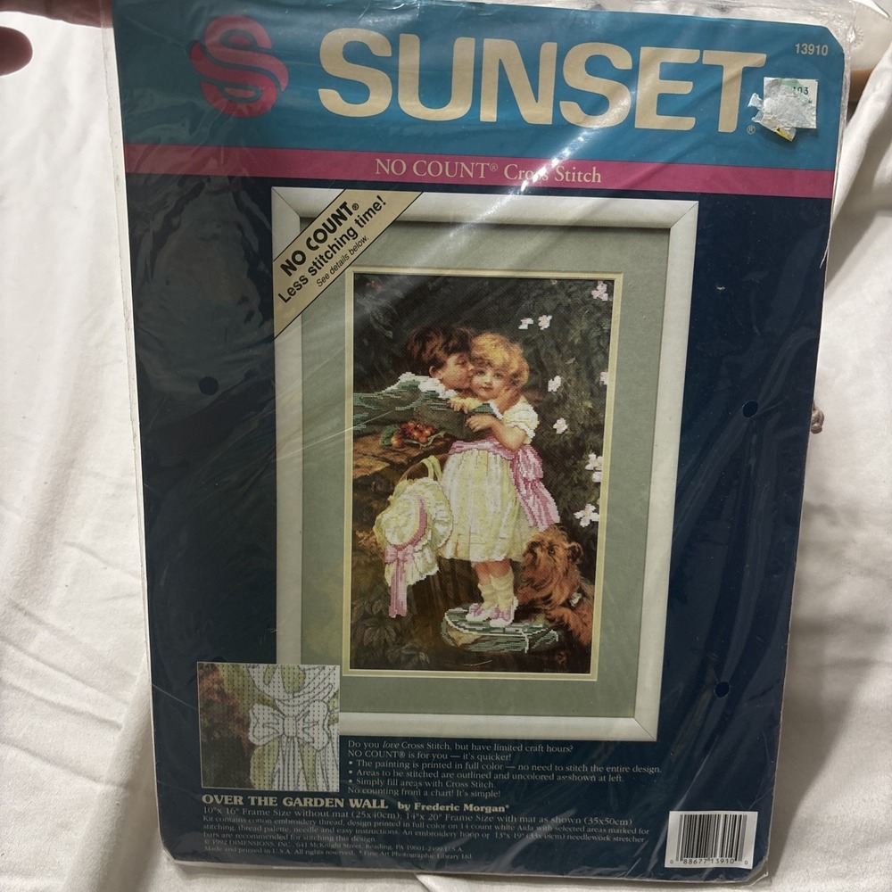 Sunset Over‎ The Garden Wall No Count Cross Stitch 13910 - New